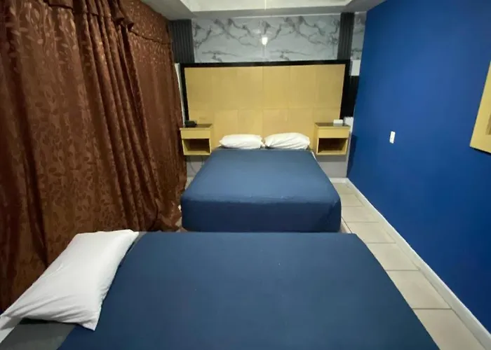 Hotel Puerto Mexico Aeropuerto 3*